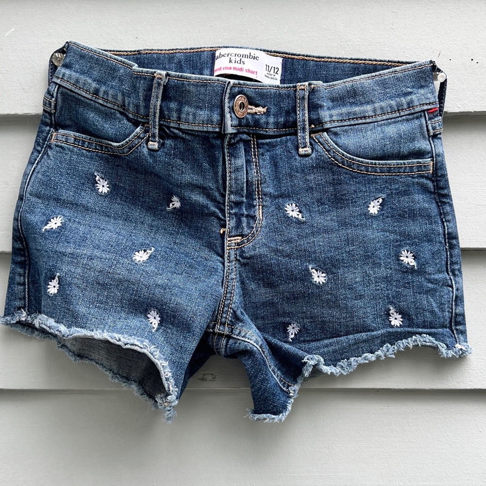 Abercrombie 11/12 girls denim shorts w/ floral front stitching mid rise midi